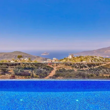 Villa Deniz Manzarali Havuzlu Kardelen *