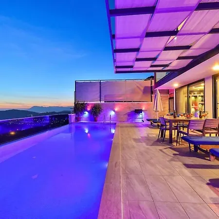 Villa Deniz Manzarali Havuzlu Kardelen *
